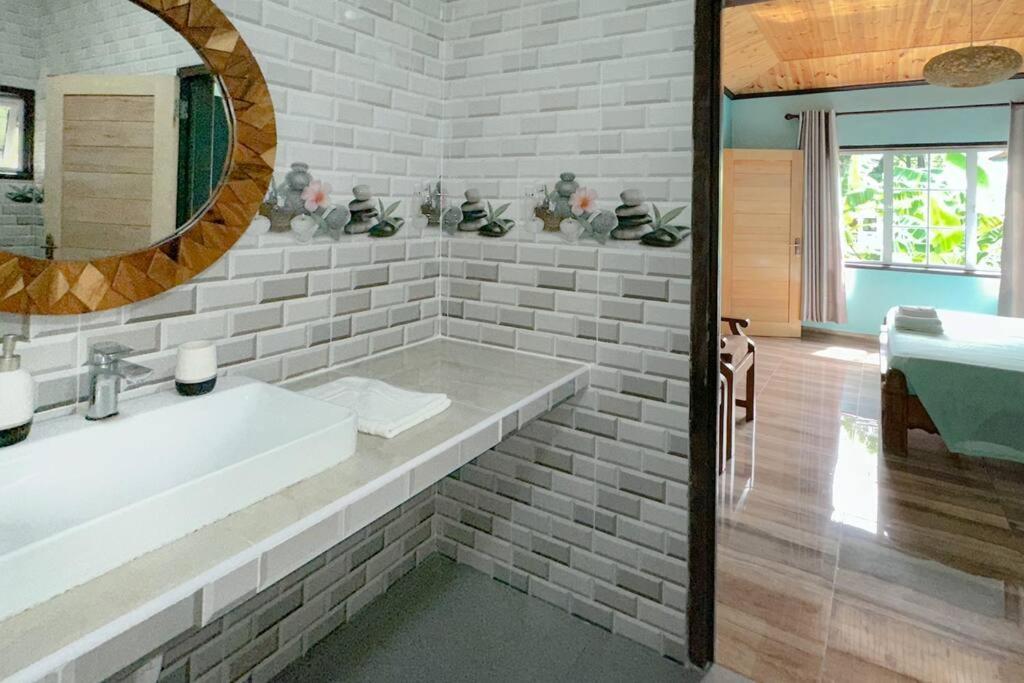 La Villa Hortensia 3 - 8 Personnes La Digue Zewnętrze zdjęcie